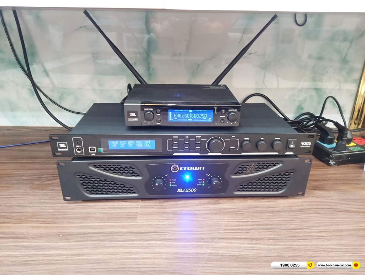 Lắp đặt d&agrave;n karaoke JBL hơn 53tr cho chị Huyền ở H&agrave; Nội