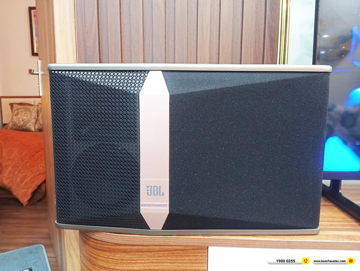 Lắp đặt d&agrave;n karaoke JBL hơn 53tr cho chị Huyền ở H&agrave; Nội