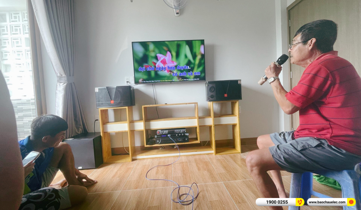 Lắp đặt d&agrave;n karaoke JBL hơn 45tr cho chị Mai tại TP HCM