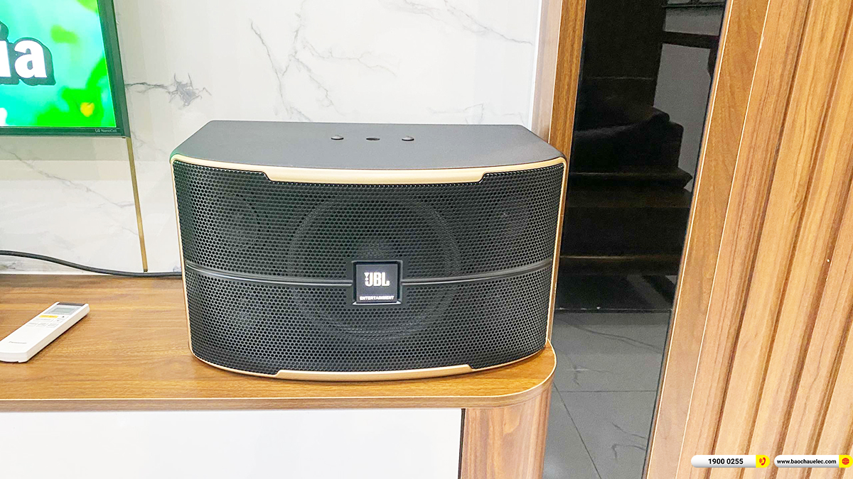 Lắp đặt d&agrave;n karaoke JBL hơn 31tr cho chị Minh ở Hải Ph&ograve;ng