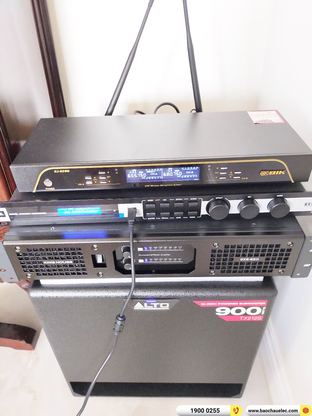 Lắp đặt d&agrave;n karaoke JBL gần 38tr cho chị Thảo ở TPHCM 