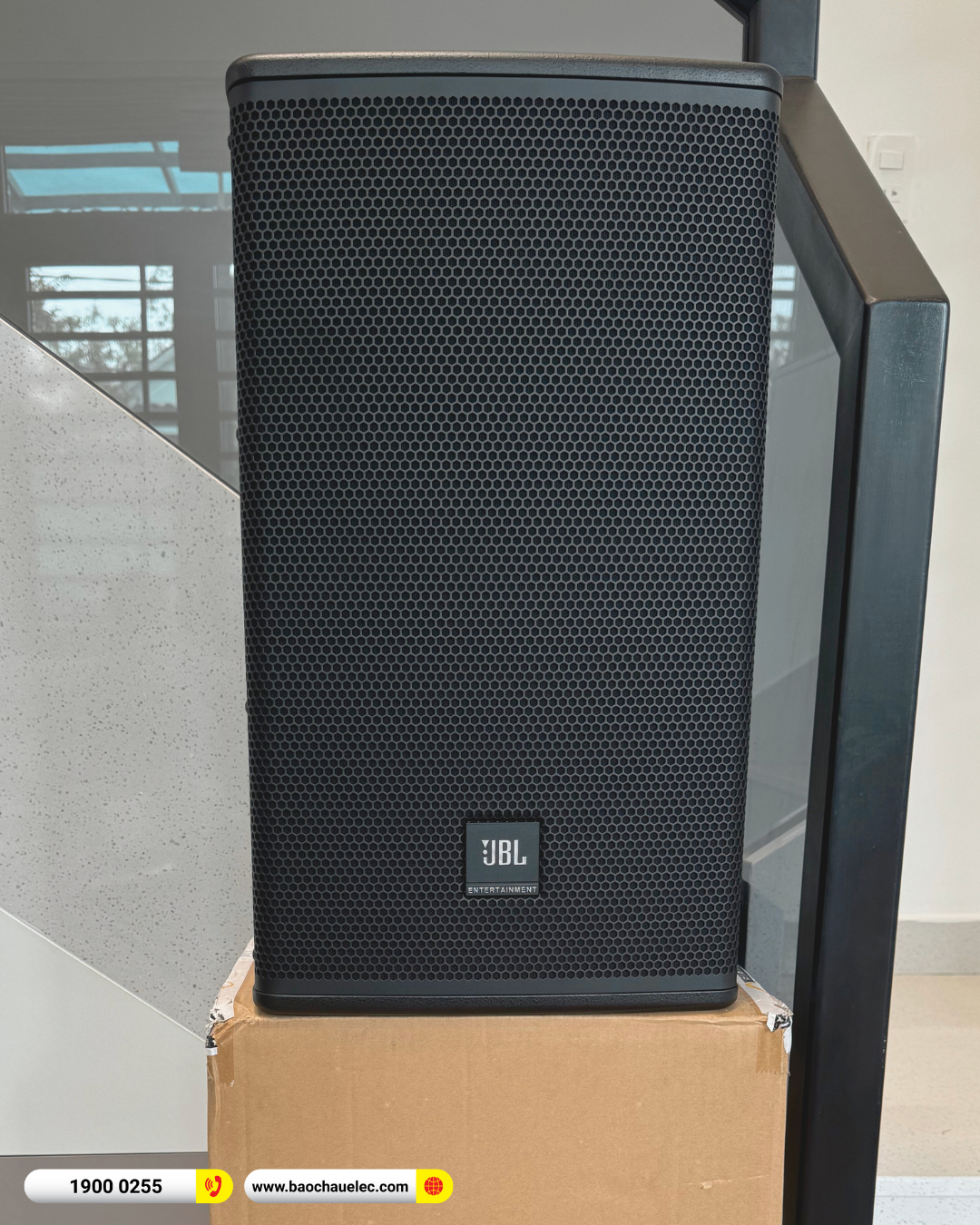 Lắp đặt d&agrave;n karaoke JBL gần 71tr cho chị Trang tại Huế