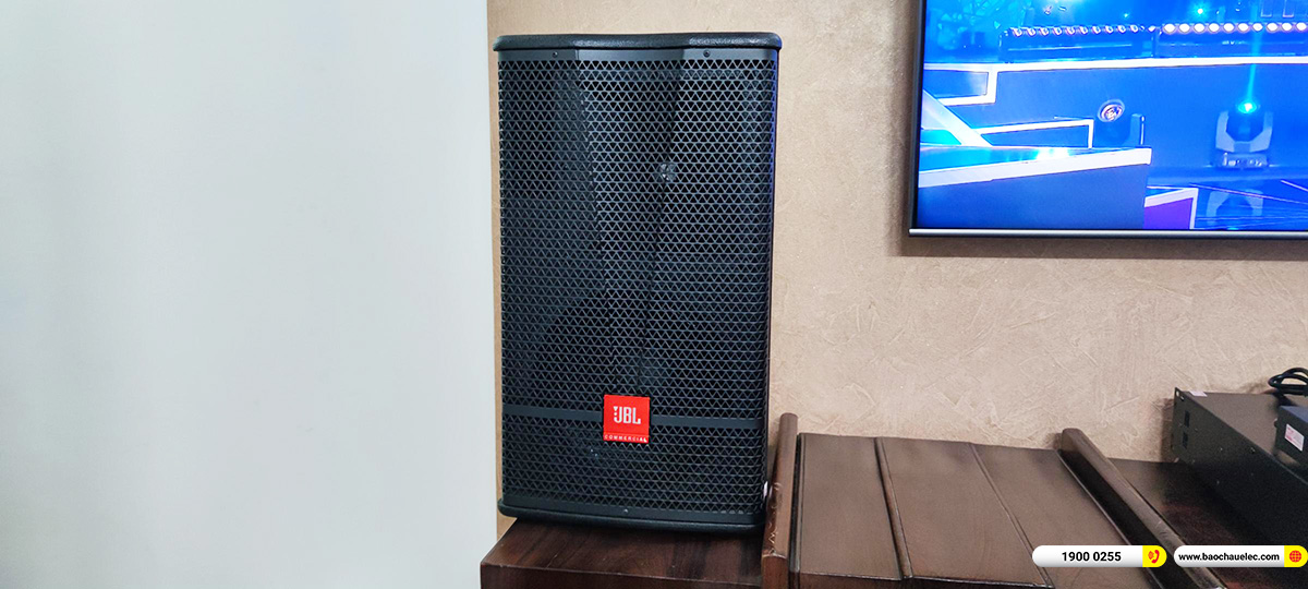 Lắp đặt d&agrave;n karaoke JBL gần 60tr cho chị Trinh ở TPHCM