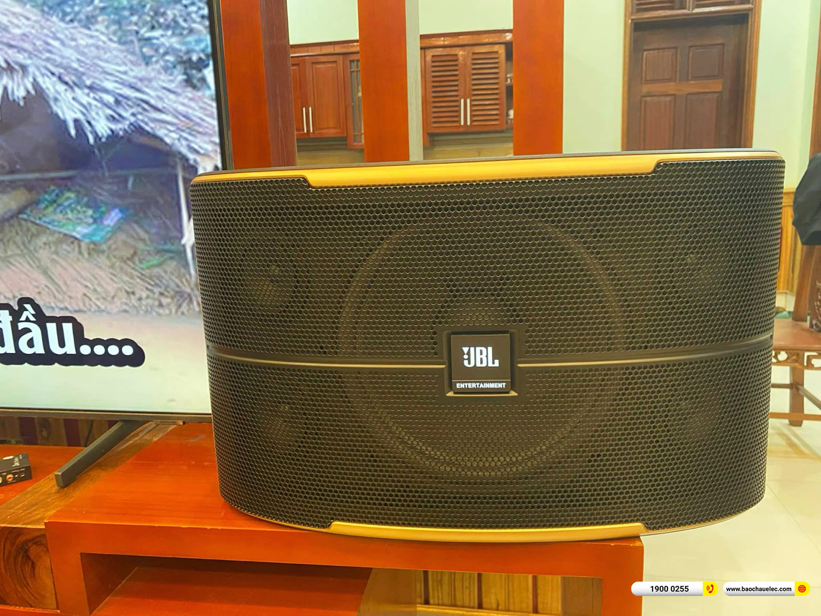 Lắp đặt d&agrave;n karaoke JBL hơn 36tr cho ch&uacute; Qu&acirc;n ở Thanh H&oacute;a