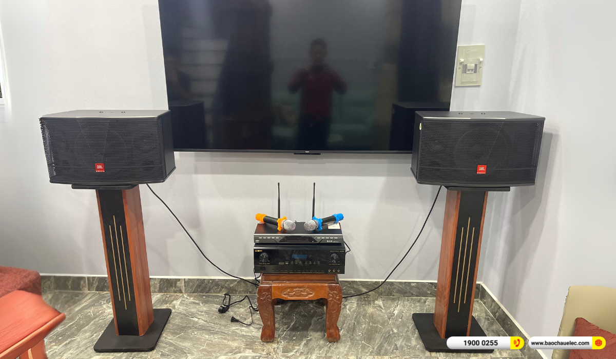 Lắp đặt d&agrave;n karaoke JBL hơn 25tr cho anh Dương tại TP HCM
