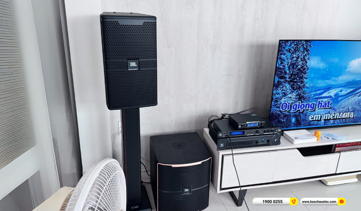 Lắp đặt d&agrave;n karaoke JBL hơn 76tr cho anh Việt tại TP HCM