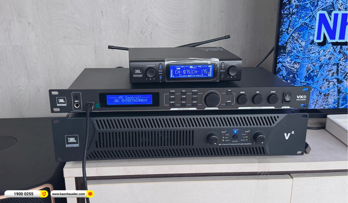 Lắp đặt d&agrave;n karaoke JBL hơn 76tr cho anh Việt tại TP HCM