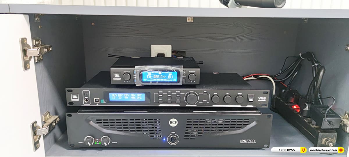 Lắp đặt d&agrave;n karaoke RCF hơn 73tr cho anh Chiến ở TPHCM