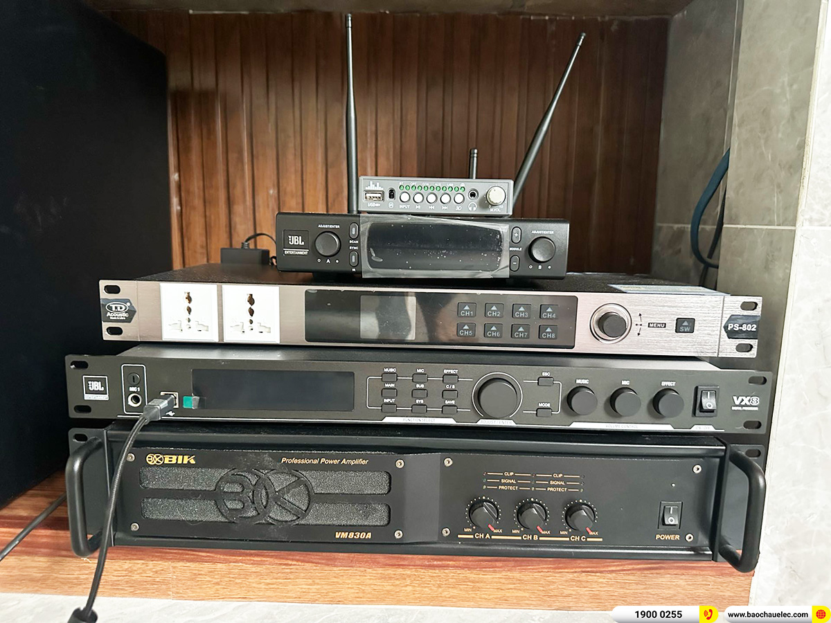 Lắp đặt d&agrave;n karaoke RCF gần 96tr cho anh Ph&aacute;t ở TPHCM