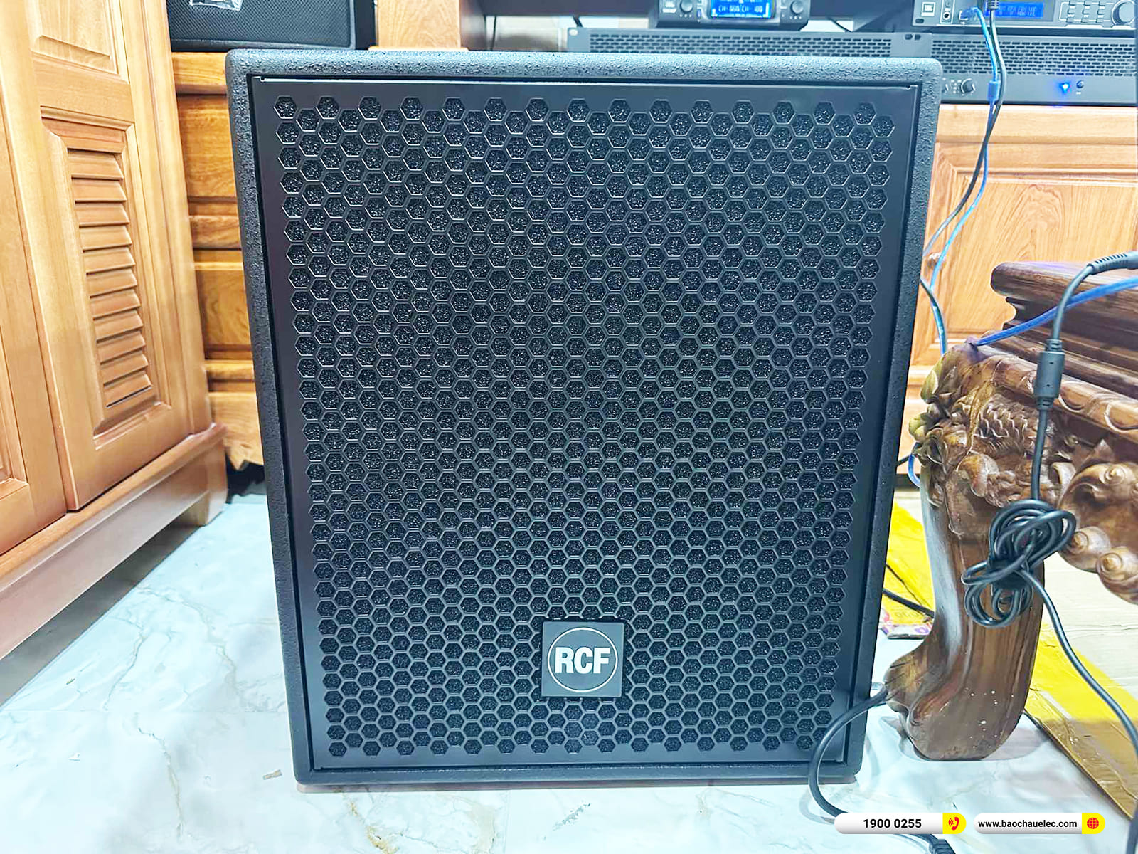 Lắp đặt d&agrave;n karaoke RCF 200tr cho anh Sơn ở TPHCM