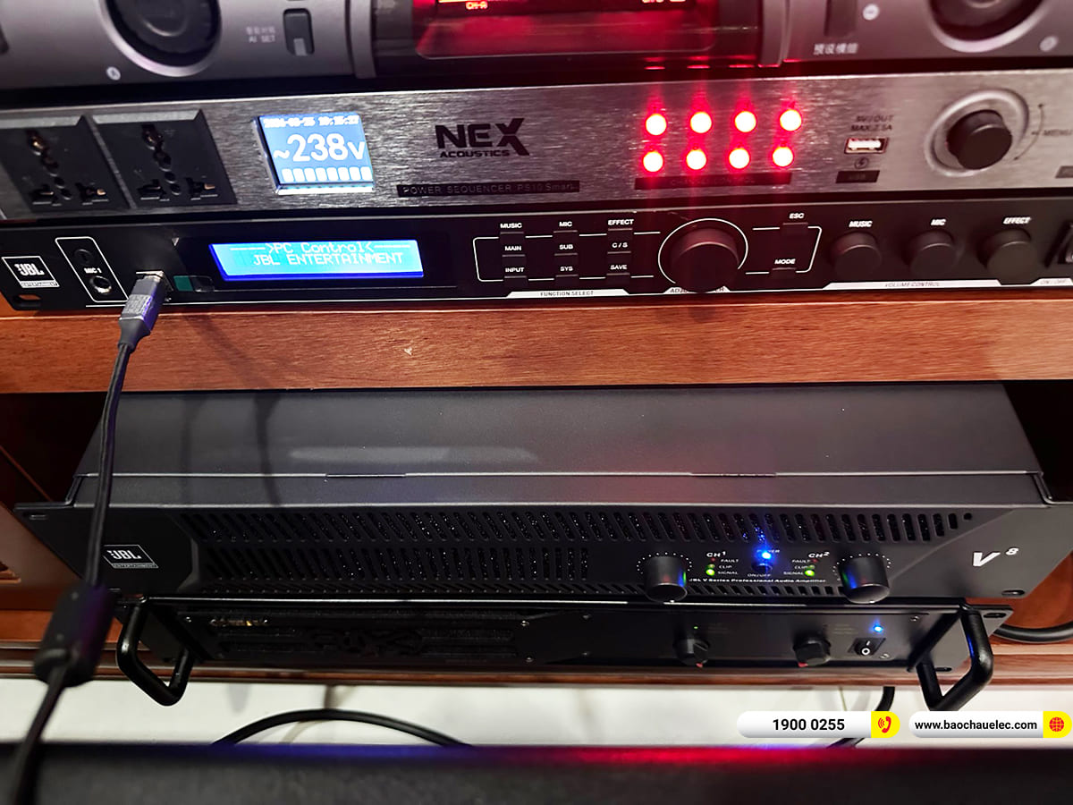 Lắp đặt d&agrave;n karaoke RCF hơn 94tr cho anh Thư ở TPHCM