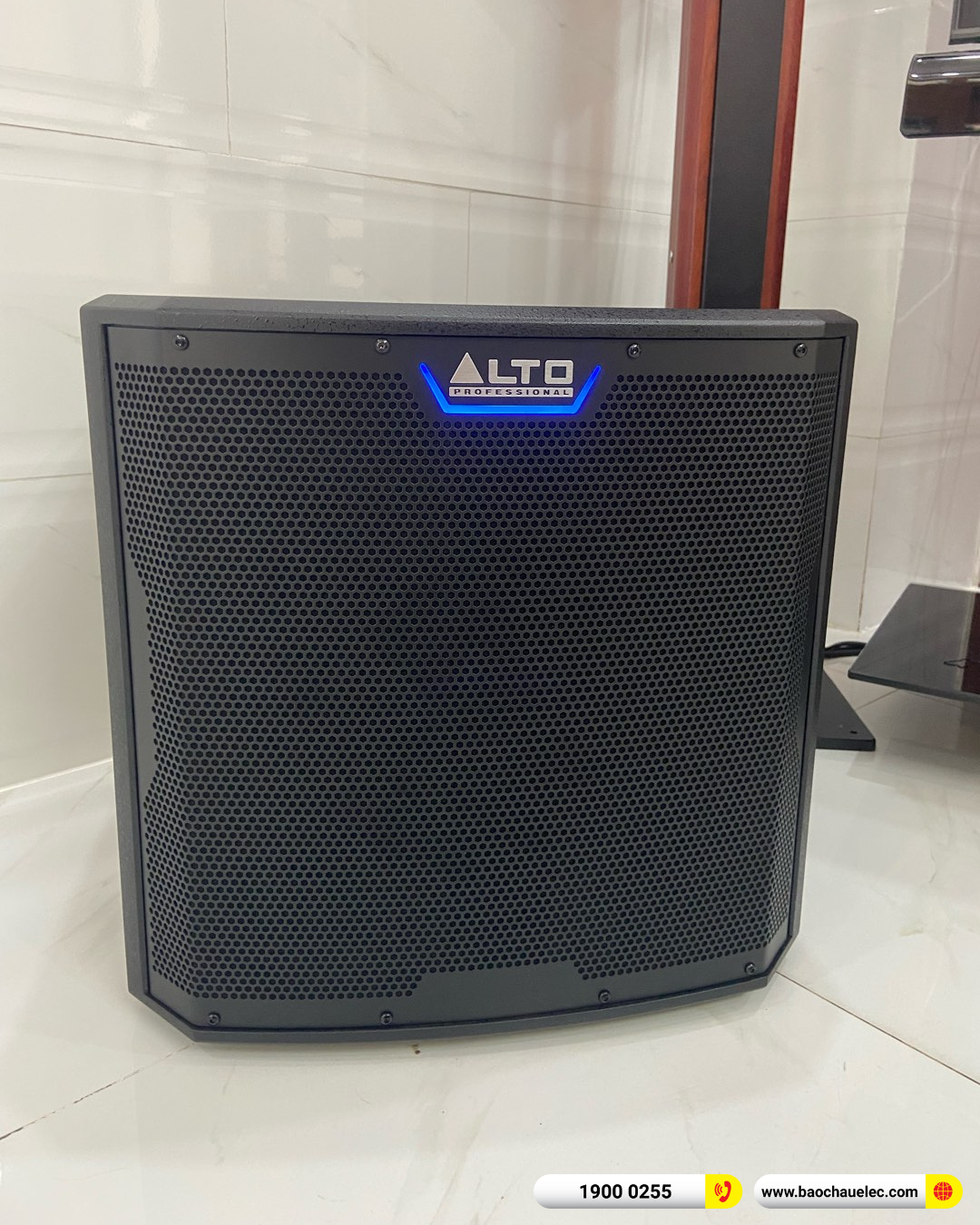 Lắp dặt d&agrave;n karaoke RCF hơn 102tr cho chị B&igrave;nh tại TP HCM