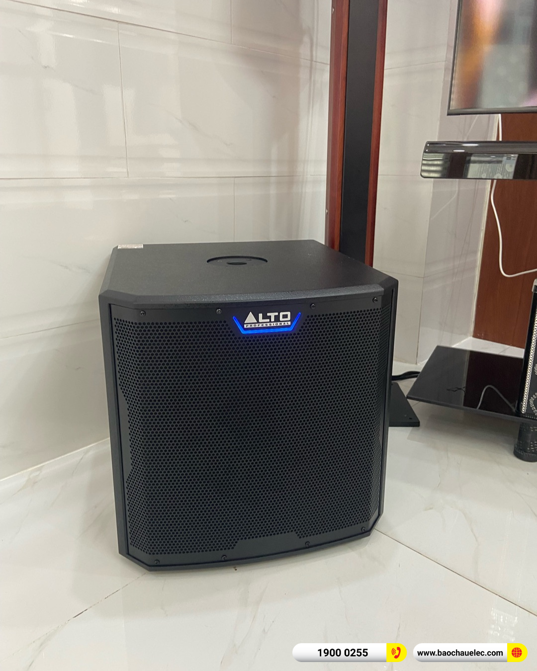 Lắp dặt d&agrave;n karaoke RCF hơn 102tr cho chị B&igrave;nh tại TP HCM
