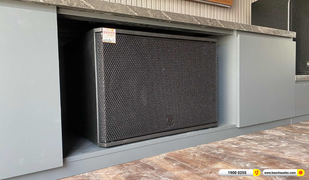 Lắp đặt d&agrave;n karaoke RCF gần 120tr cho chị Chung tại TP HCM
