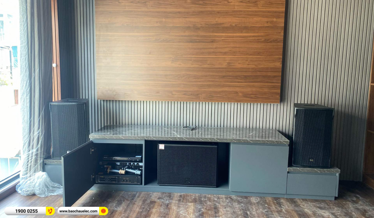 Lắp đặt d&agrave;n karaoke RCF gần 120tr cho chị Chung tại TP HCM