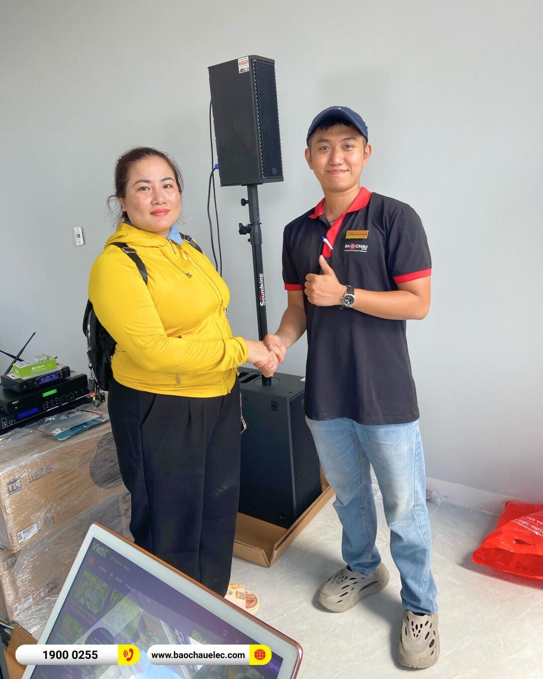 Lắp đặt d&agrave;n karaoke RCF gần 292tr cho chị T&uacute; tại C&agrave; Mau