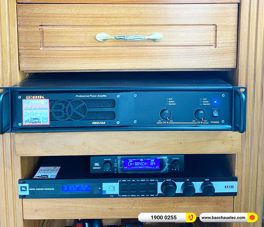 Lắp đặt d&agrave;n karaoke RCF hơn 80tr cho c&ocirc; Phương ở TPHCM