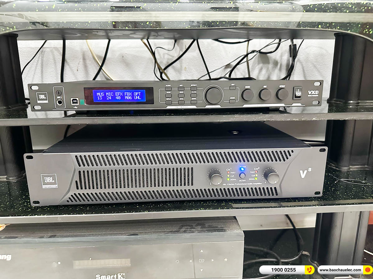 Lắp đặt d&agrave;n karaoke RCF gần 97tr cho c&ocirc; Xuyến ở TPHCM