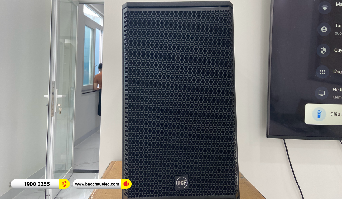 Lắp đặt d&agrave;n karaoke RCF hơn 61tr cho chị Hoa tại TPHCM