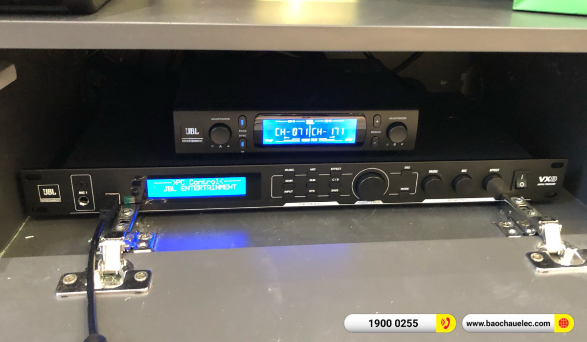 Lắp đặt d&agrave;n karaoke RCF hơn 53tr cho anh Tiến tại H&agrave; Nội