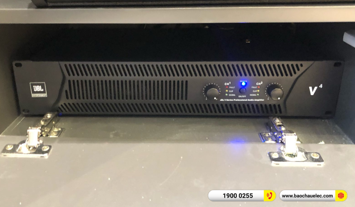 Lắp đặt d&agrave;n karaoke RCF hơn 53tr cho anh Tiến tại H&agrave; Nội