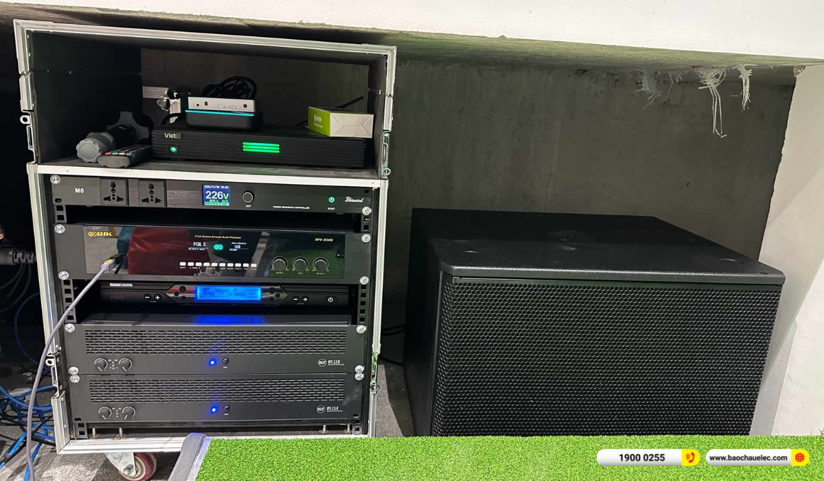 Lắp đặt d&agrave;n karaoke RCF, m&aacute;y chiếu hơn 260tr cho anh Đốc tại TP HCM