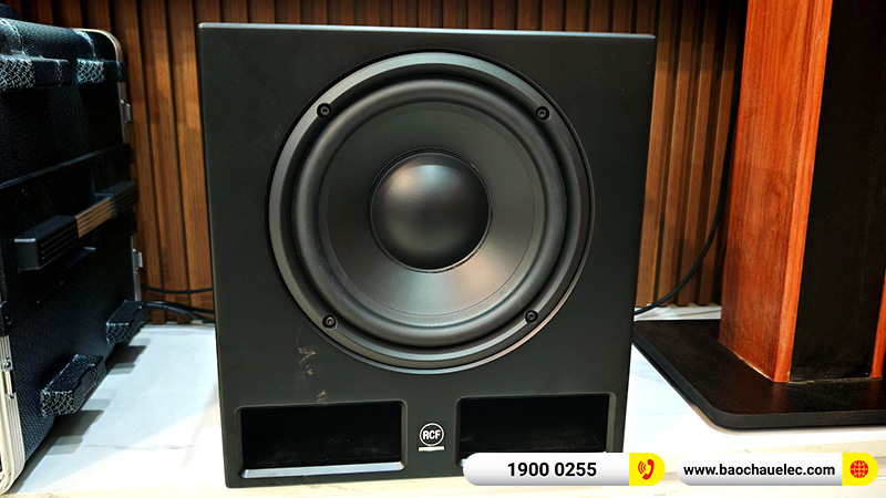 Lắp đặt d&agrave;n karaoke RCF