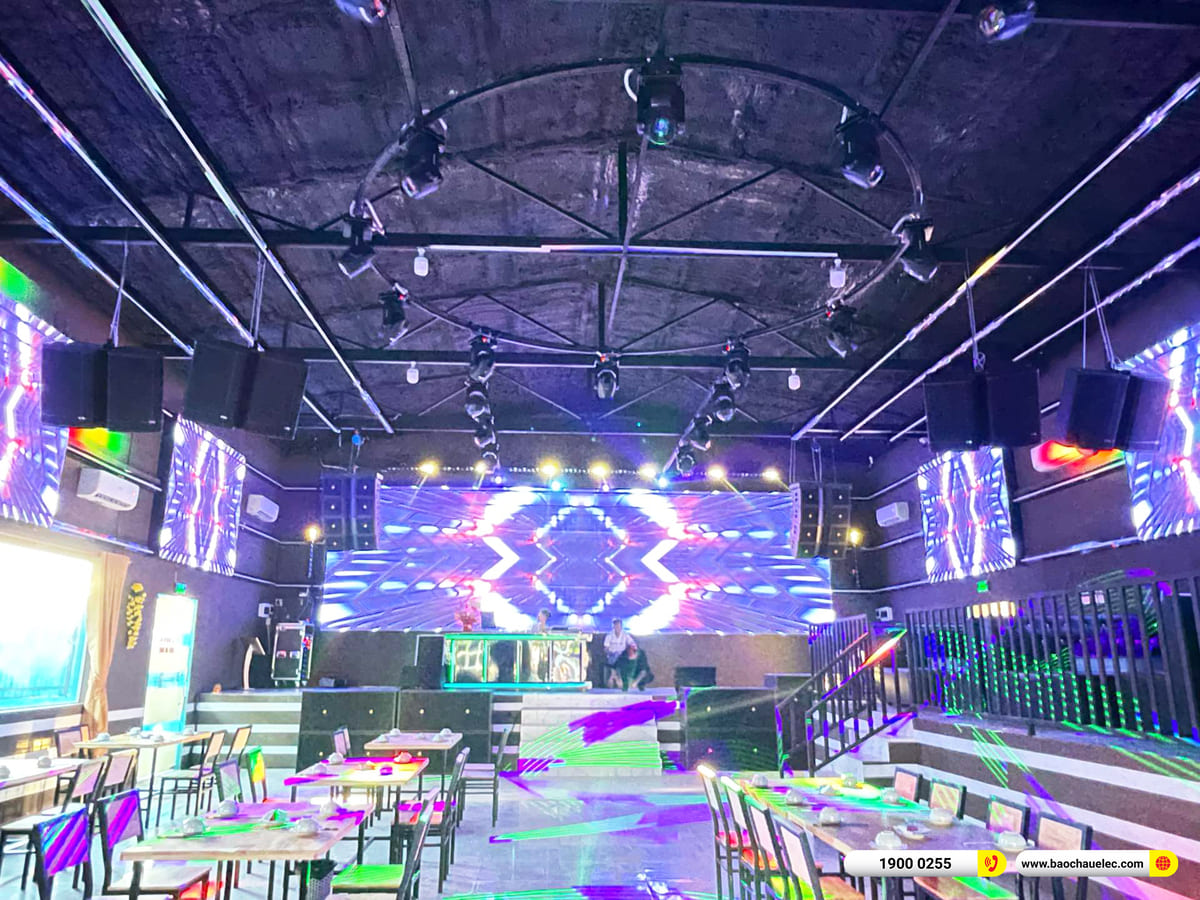 Lắp đặt d&agrave;n line array ACTPRO gần 593tr cho qu&aacute;n bar ở Tr&agrave; Vinh