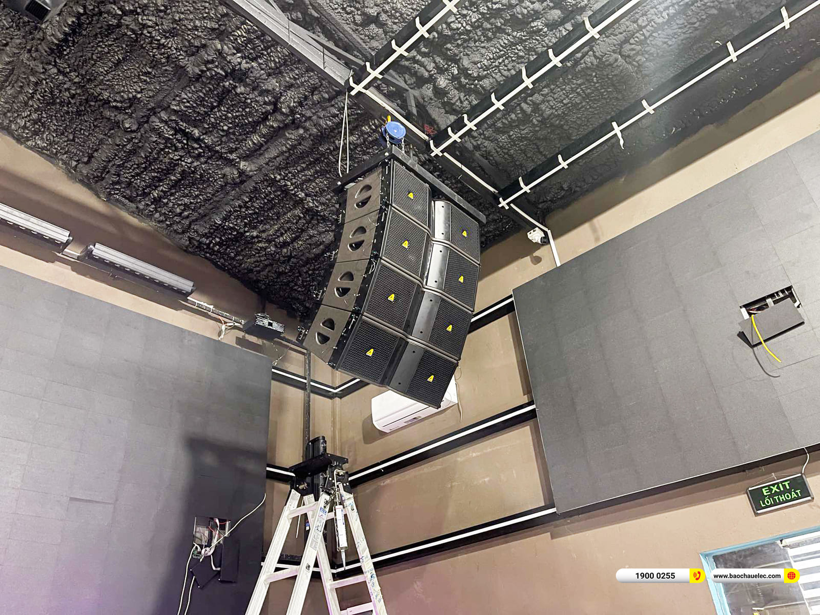 Lắp đặt d&agrave;n line array ACTPRO gần 593tr cho qu&aacute;n bar ở Tr&agrave; Vinh