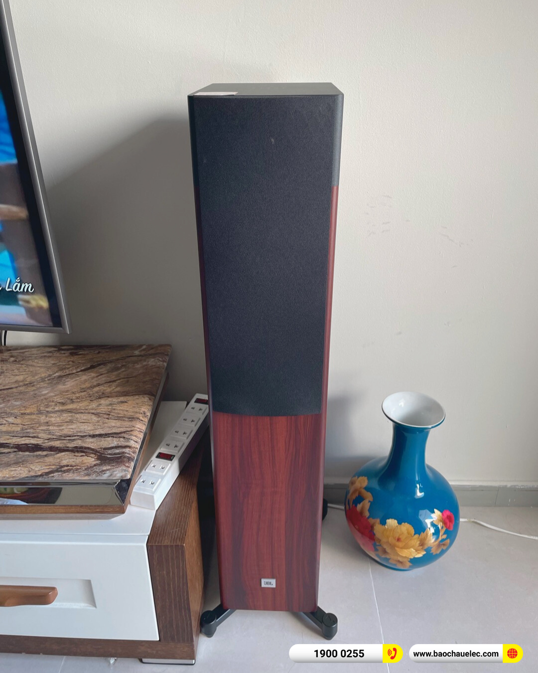 Lắp đặt d&agrave;n nghe nhạc JBL gần 22tr cho ch&uacute; Thu tại TP HCM
