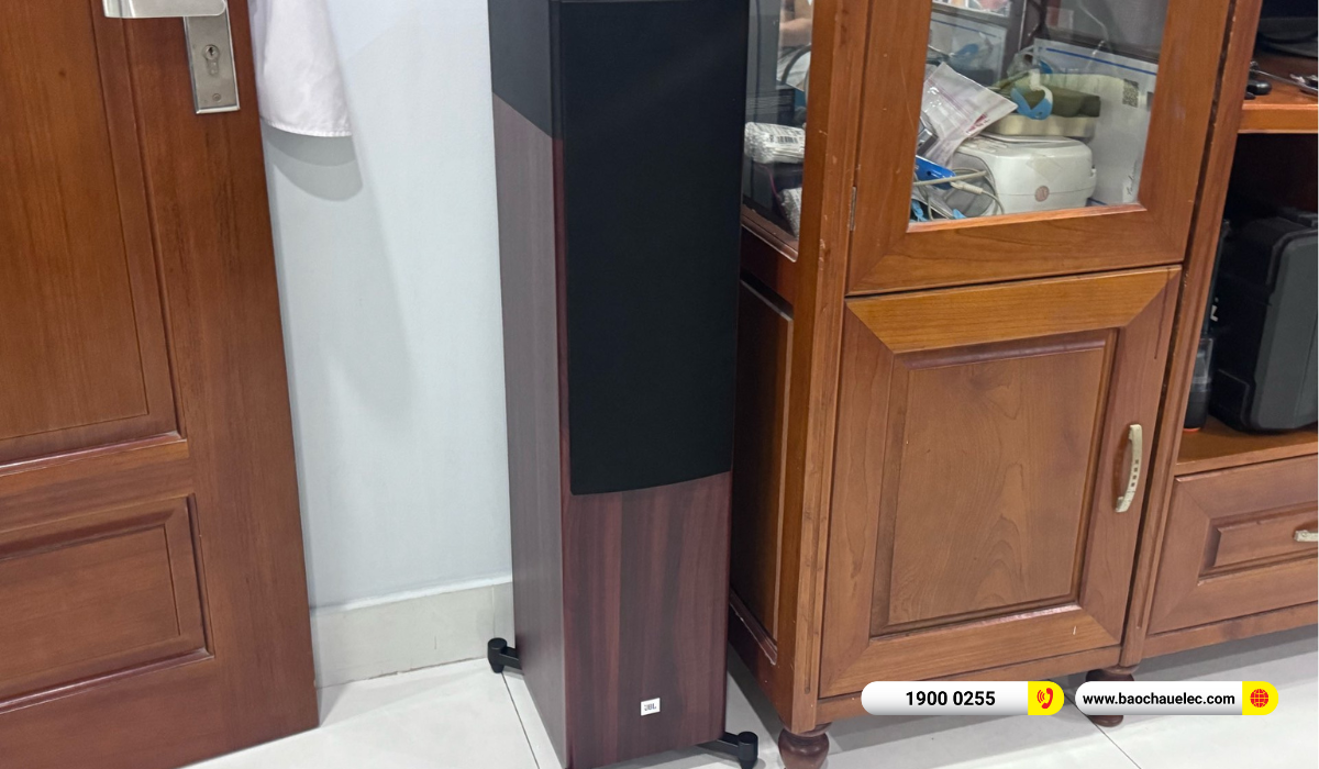 Lắp đặt d&agrave;n nghe nhạc JBL gần 24tr cho anh c&aacute;t tại TP HCM