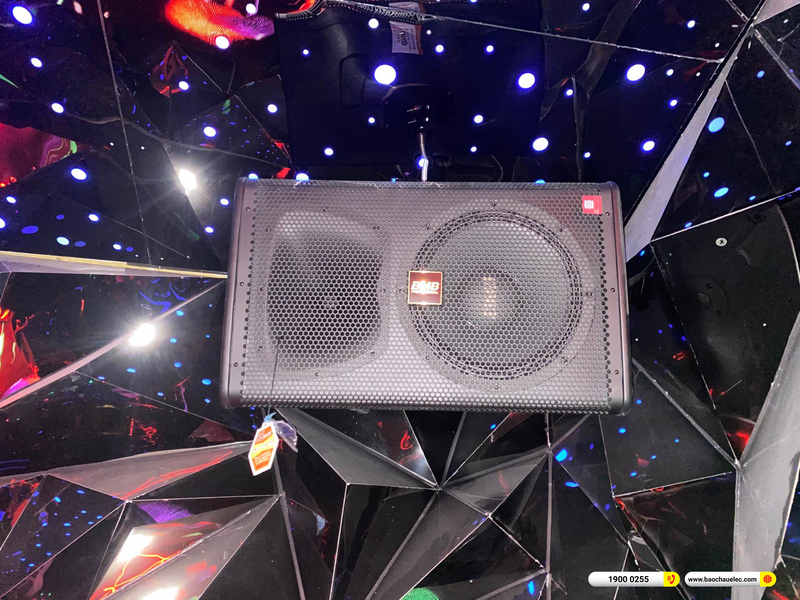 Lắp đặt ph&ograve;ng h&aacute;t hơn 175tr cho qu&aacute;n karaoke Melody ở Quảng Ninh
