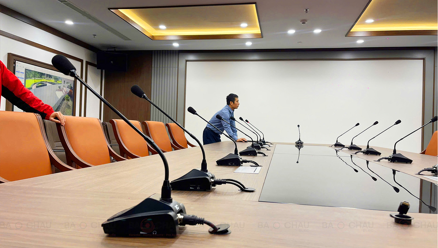&acirc;m thanh ph&ograve;ng họp, hội nghị cho C&ocirc;ng ty CP Điện Việt L&agrave;o tại H&agrave; Nội