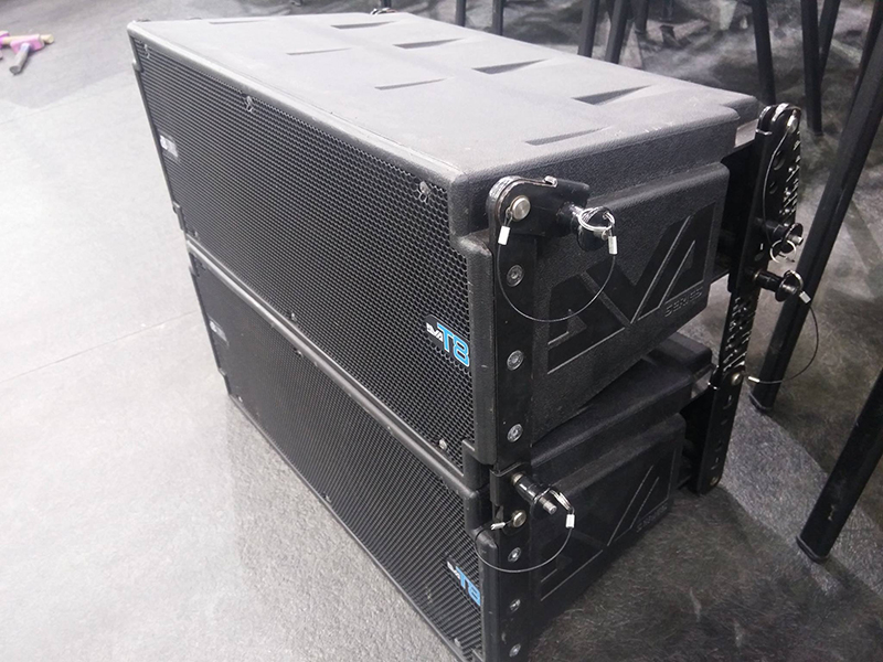 Xem th&ecirc;m c&ocirc;ng tr&igrave;nh sử dụng Loa dBTechnologies tr&ecirc;n to&agrave;n thế giới