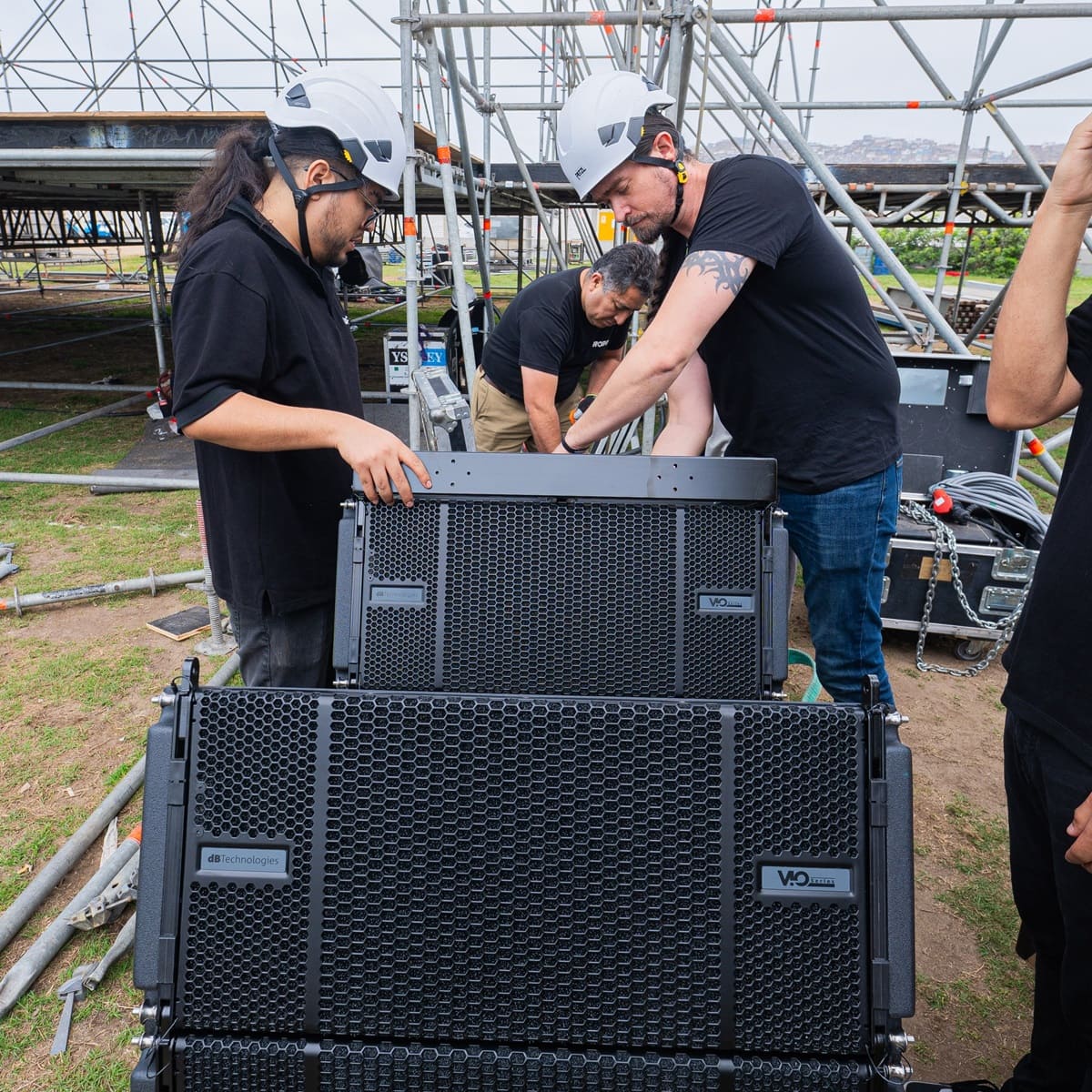 Loa array dBTechnologies Vio L1610