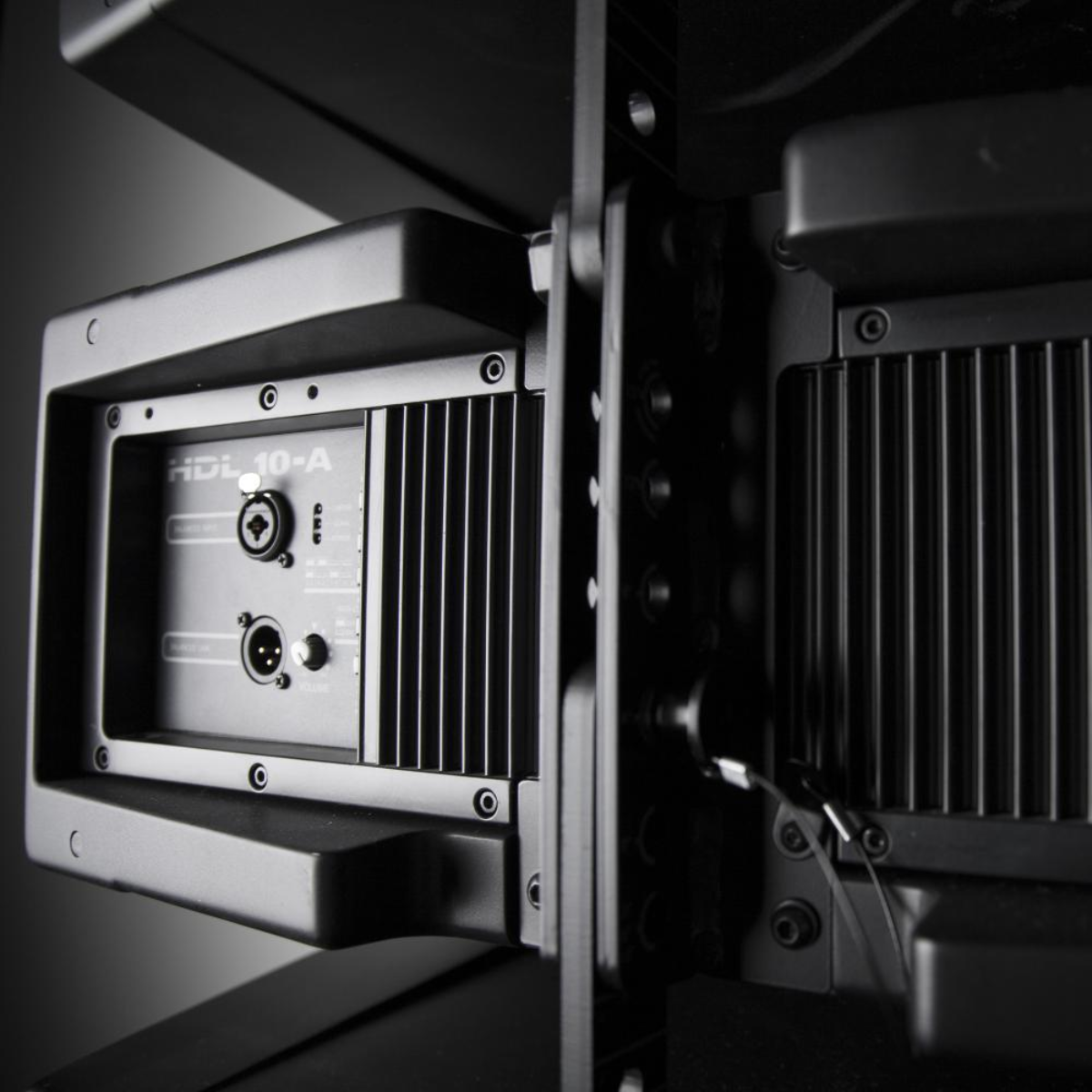 loa array active RCF HDL 10-A