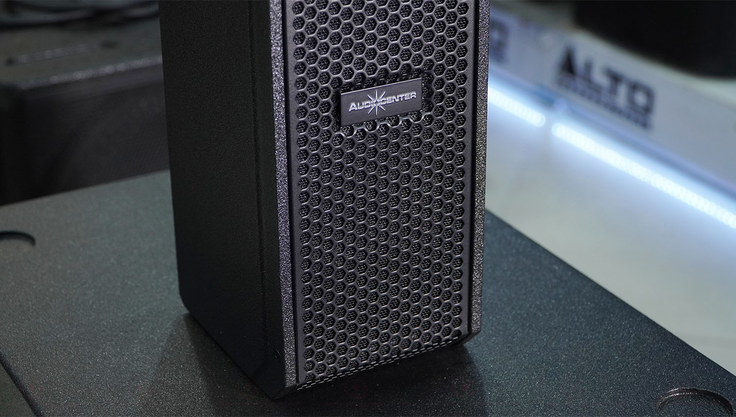 Tr&ugrave;m Loa cột Audiocenter L83 MK2 + L83S MK2