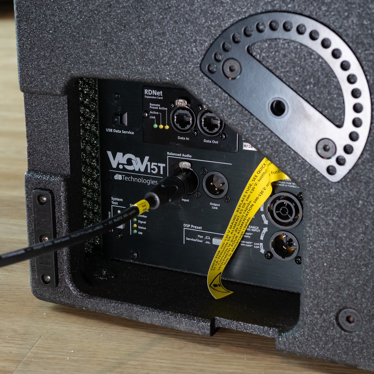 Loa monitor dBTechnologies VIO W15T