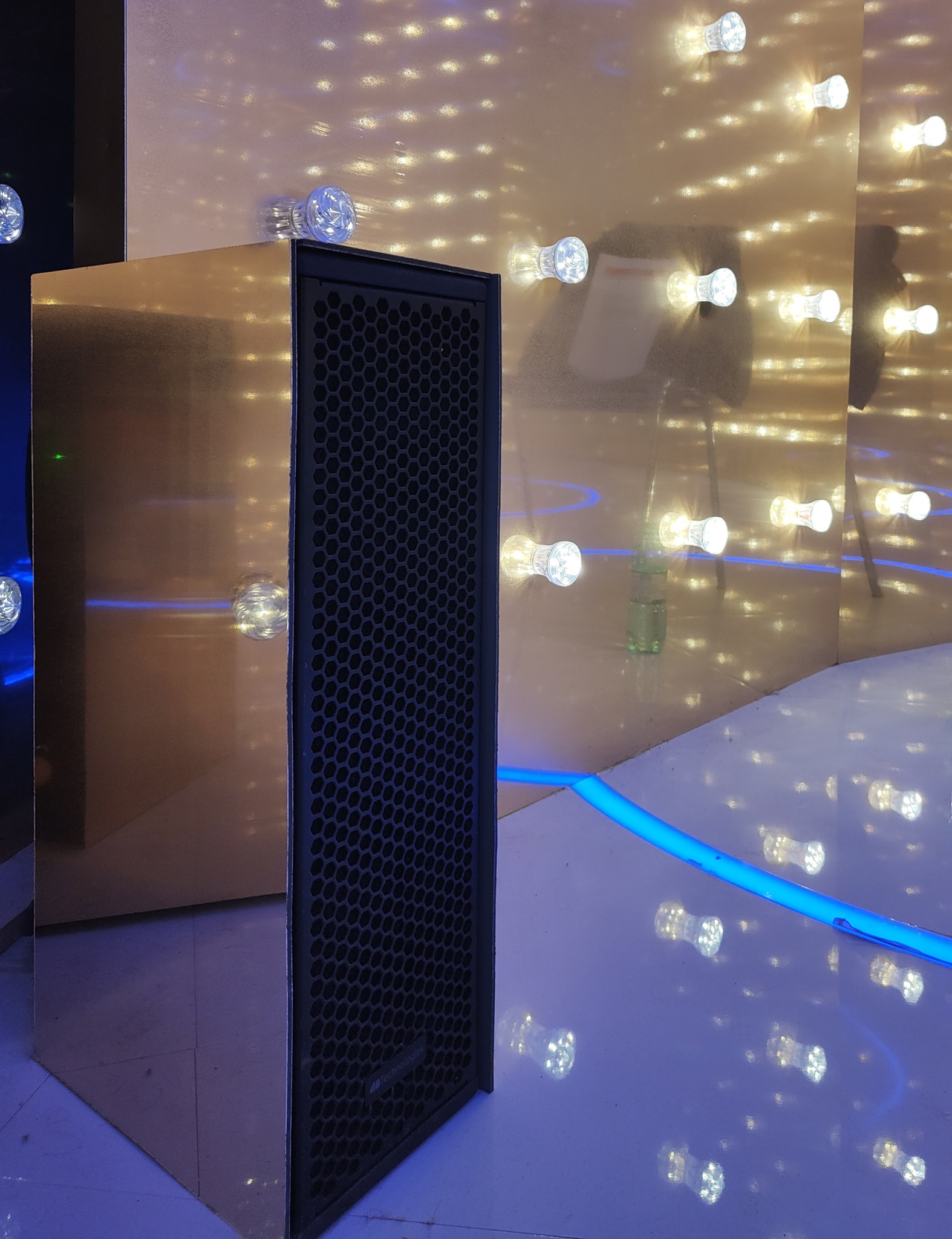 Loa dBTechnologies VIO X205-60