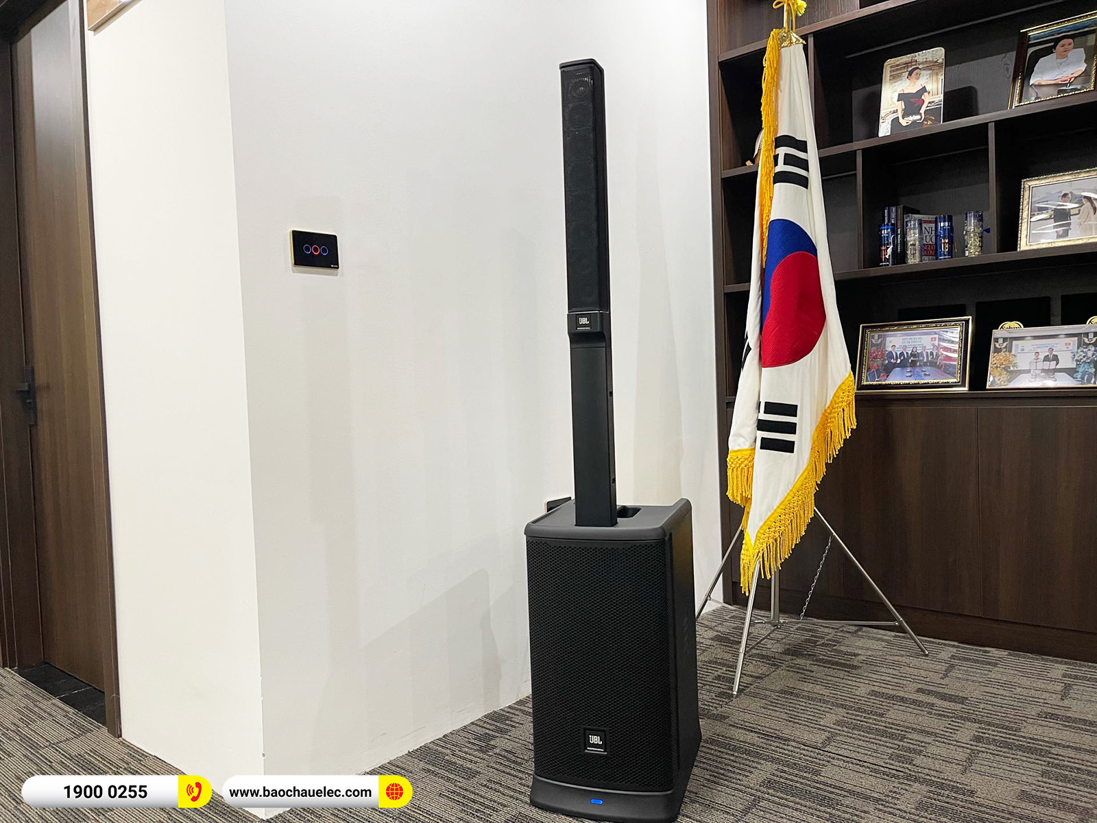B&agrave;n giao JBL Eon One MK2, micro BKSound hơn 27tr cho chị Quy&ecirc;n ở H&agrave; Nội