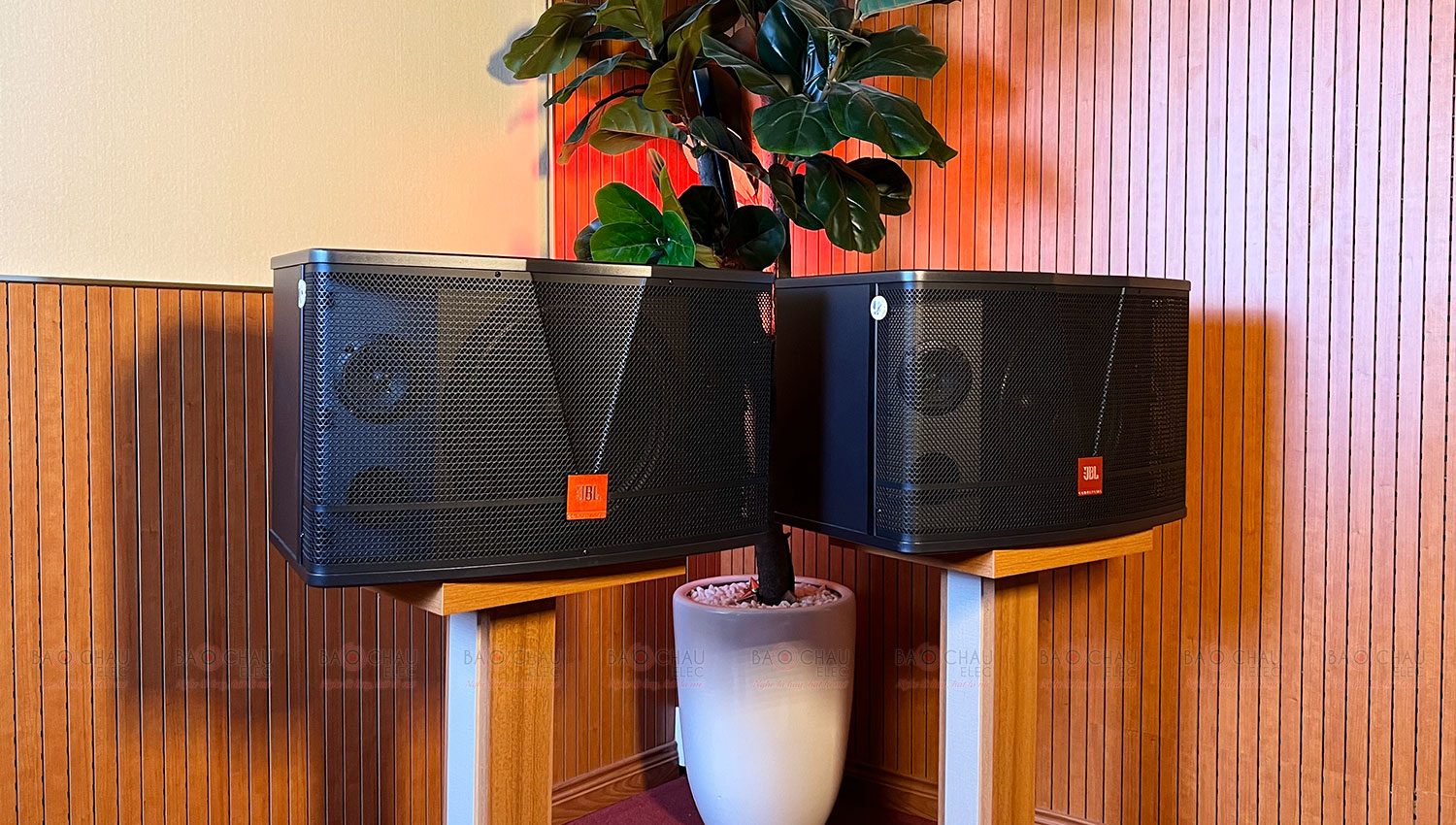 Loa Karaoke JBL CV1252T (Bass 30cm, Ba Sao)