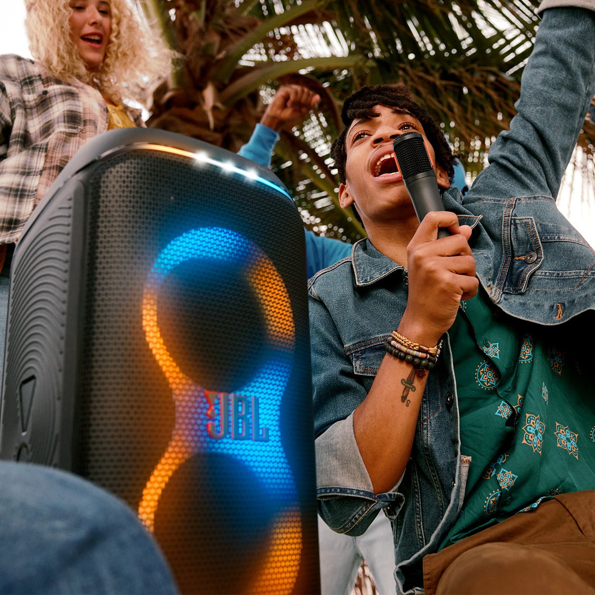 Loa JBL partybox Club 120-10
