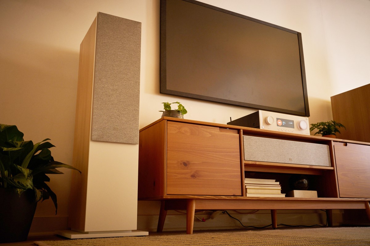 Loa JBL Stage 280F