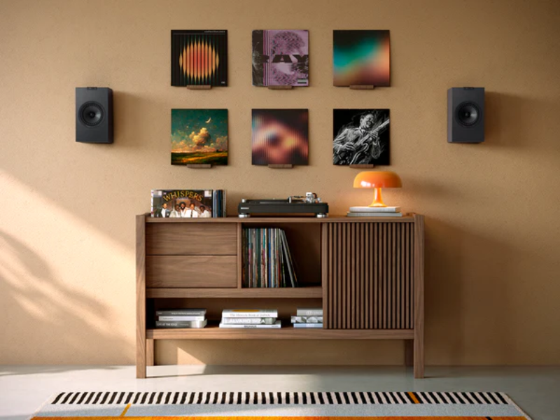 Loa KEF Q3 Meta