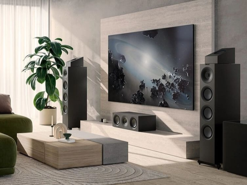 Loa KEF Q8 Meta