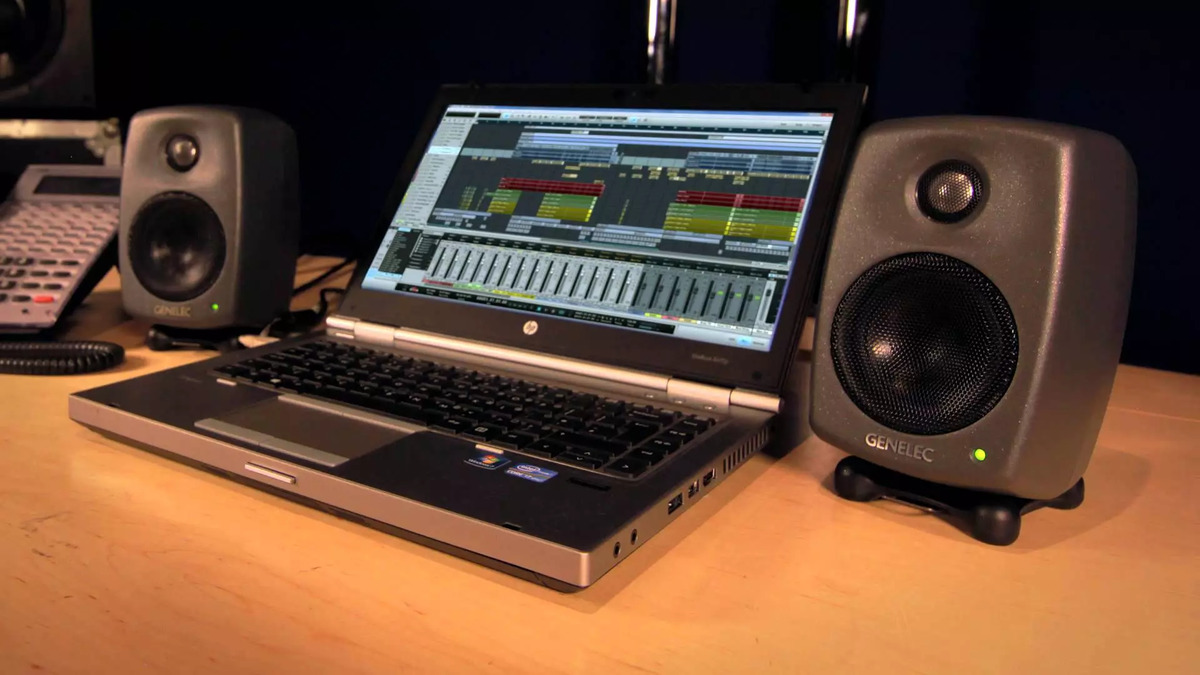 Loa kiểm âm Genelec 8010A