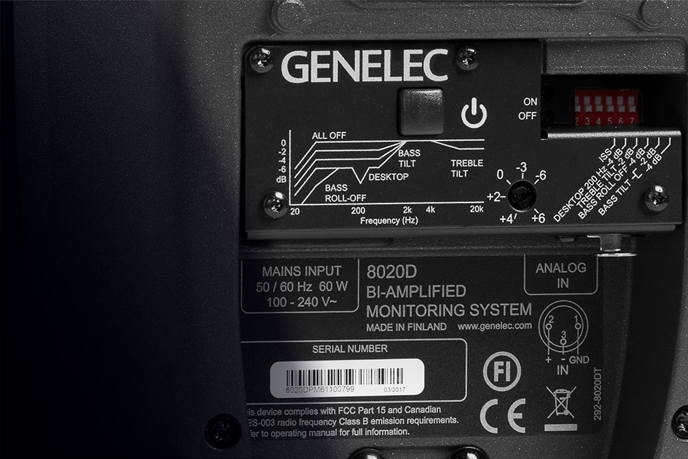 Loa kiểm âm Genelec 8020D