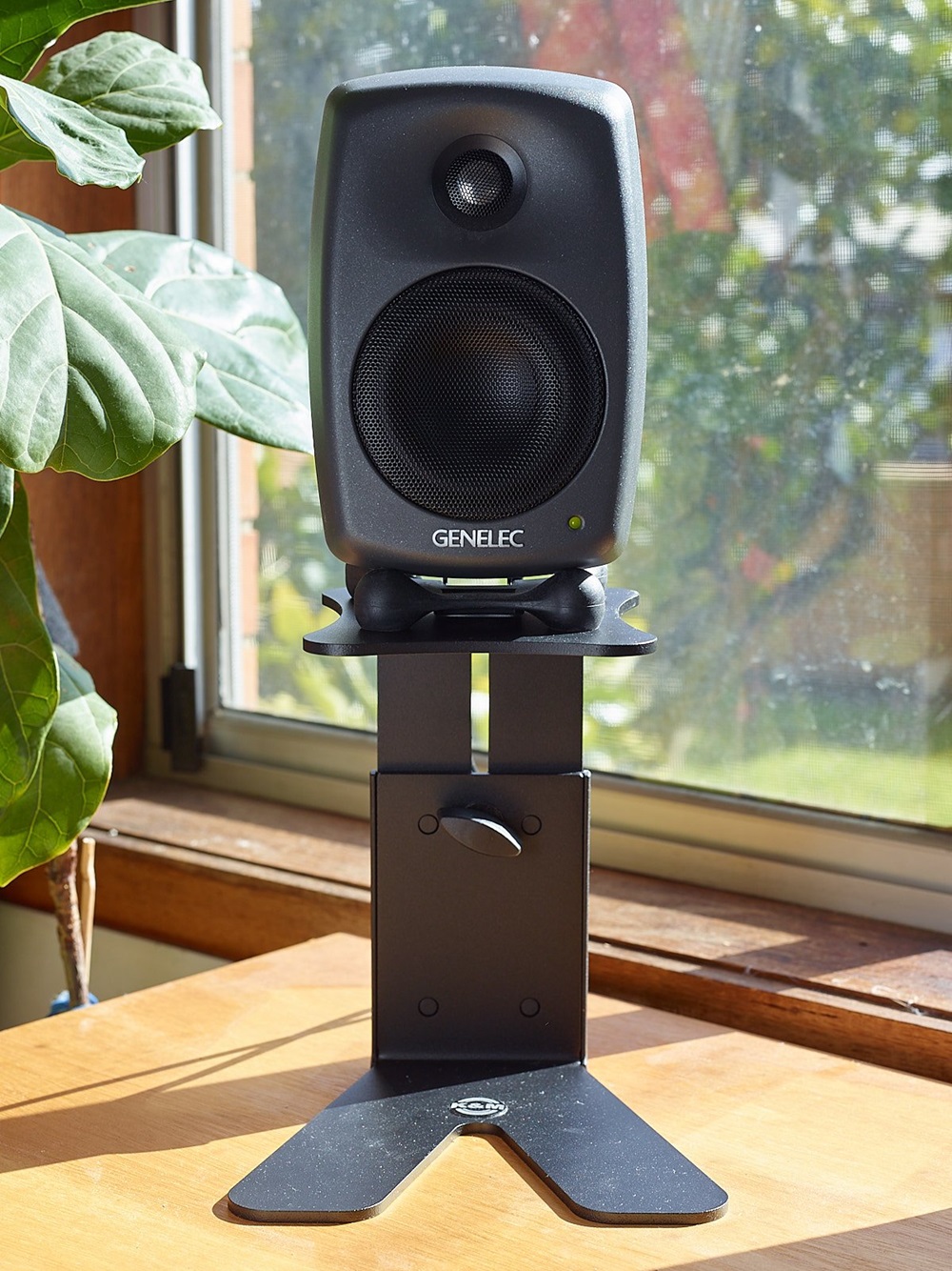 Loa kiểm âm Genelec 8020D