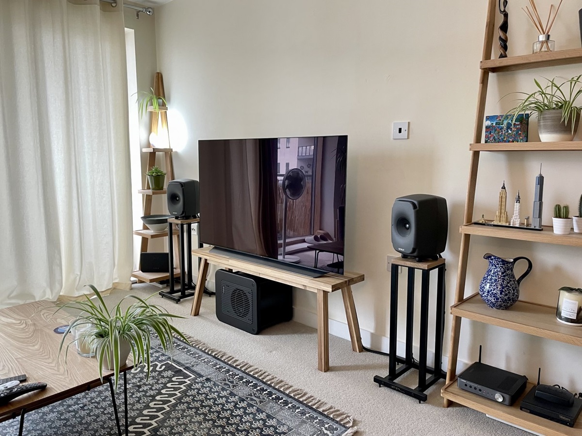 Loa kiểm &acirc;m Genelec 8331A