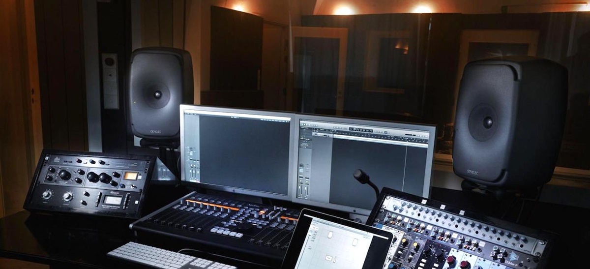 Loa kiểm &acirc;m Genelec 8361A